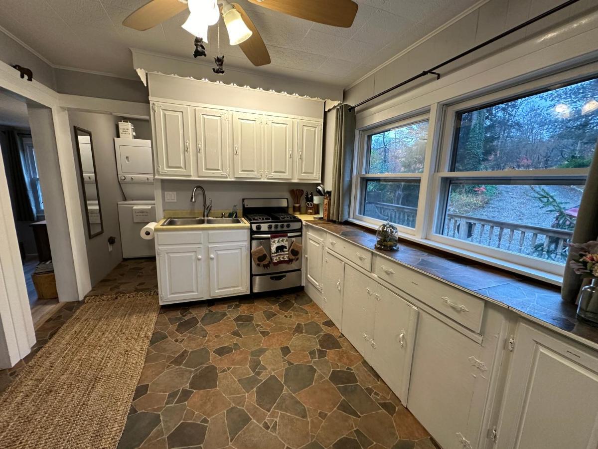 Escape To A Streamside Cabin In The Lower Catskills Wurtsboro Bagian luar foto