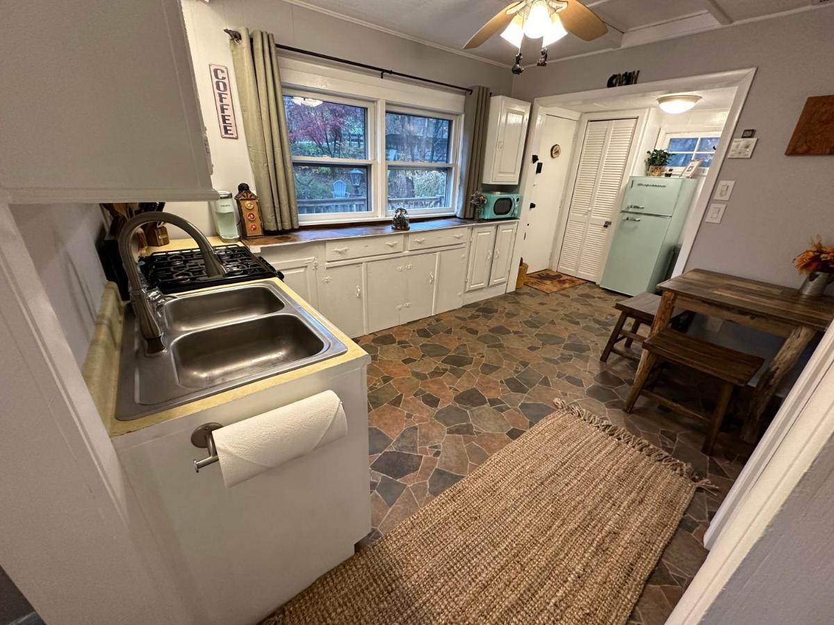 Escape To A Streamside Cabin In The Lower Catskills Wurtsboro Bagian luar foto